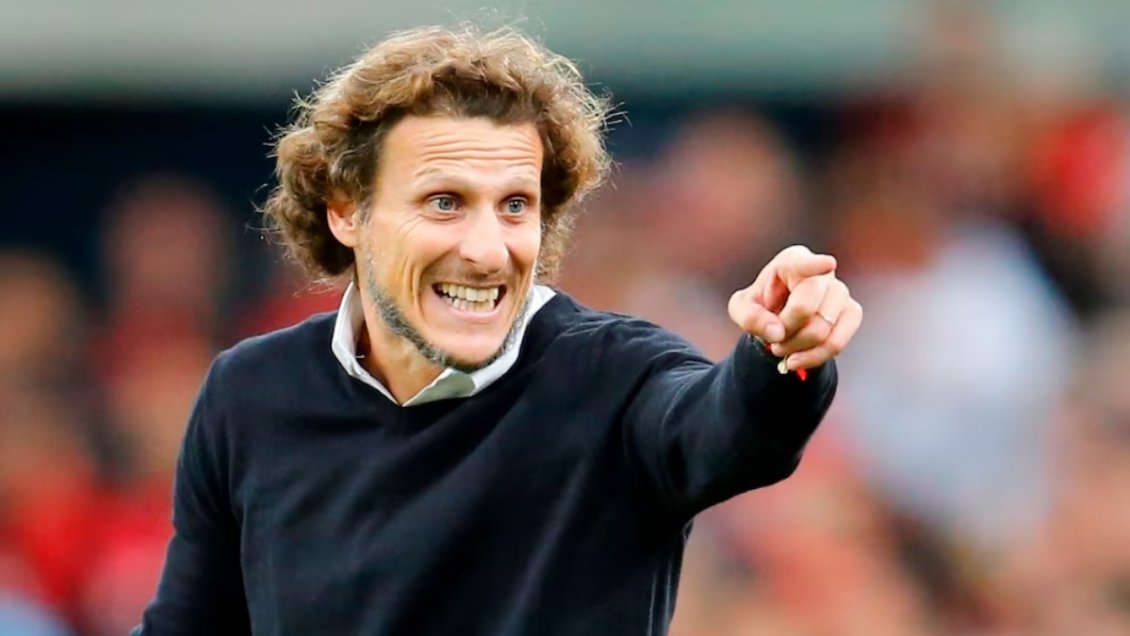 Diego Forlán asumirá como DT interino de Uruguay en reemplazo de Marcelo Bielsa