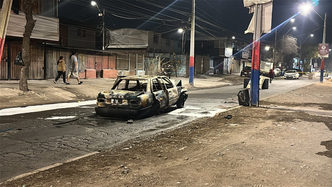 San Bernardo: Ataque a disparos desde auto en movimiento dejó dos fallecidos