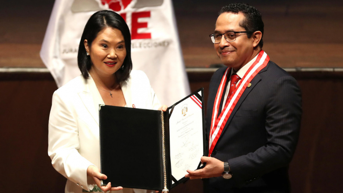 Fujimori: Estoy orgullosa de ser la primera mujer elegida presidenta en Perú