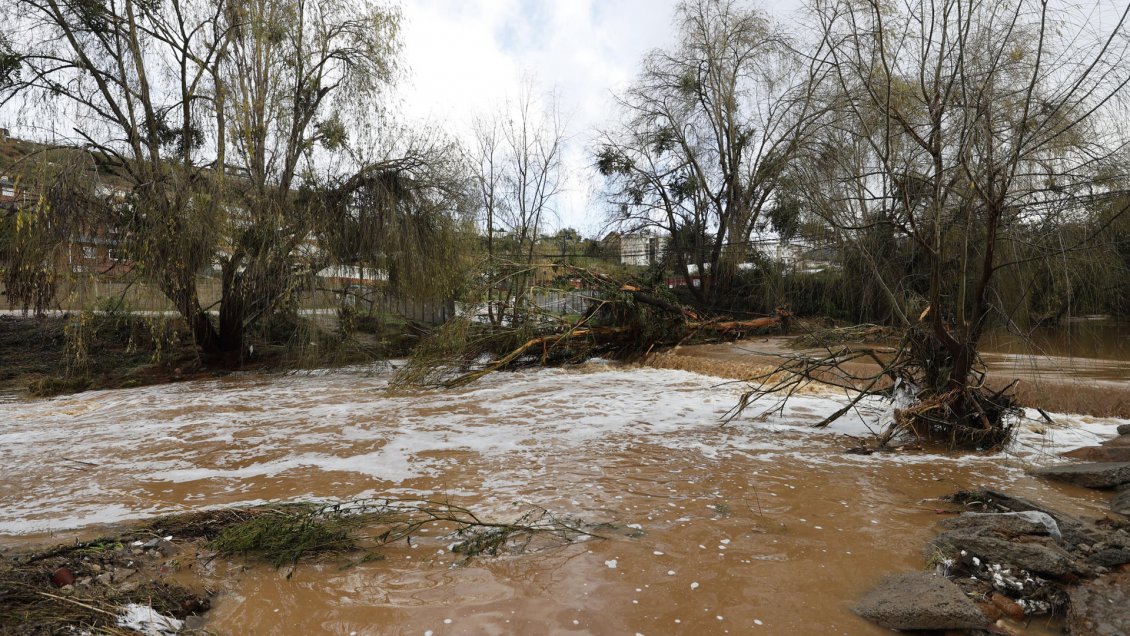 Campamento fue evacuado por aumento de caudal del estero Tiltil