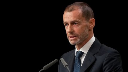   Presidente de la UEFA rechazó invitación a la final del Mundial como protesta contra la FIFA 