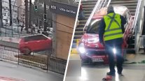 El momento en que un auto fuera de control cayó por las escaleras hacia estación de tren en Viña