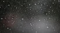 Meteorología prevé lluvias leves en Santiago y Valparaíso y vientos furiosos entre La Araucanía y Aysén