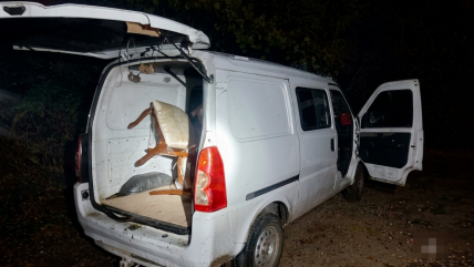 Dos sospechosos fueron detenidos por robo a vivienda en Algarrobo
