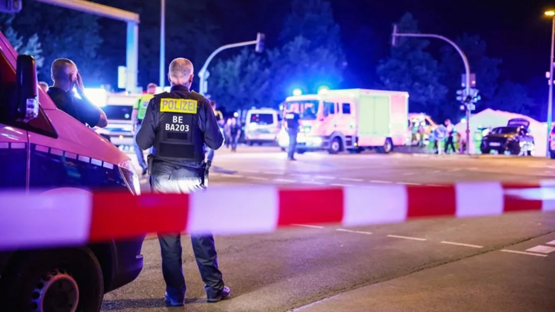 Policía abatió al presunto autor del atropello múltiple en marcha de Orgullo LGTBI+ en Berlín