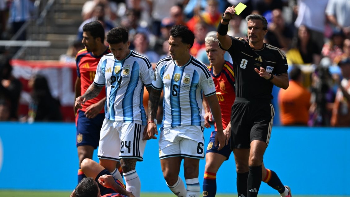 El árbitro de la final del Mundial 2026 anunció su retiro
