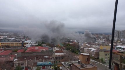 Incendio provoca cierre de estaciones del Metro de Santiago