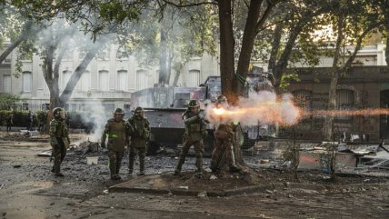 Estallido social: ordenan indemnizar a manifestante gravemente herido en Plaza Italia