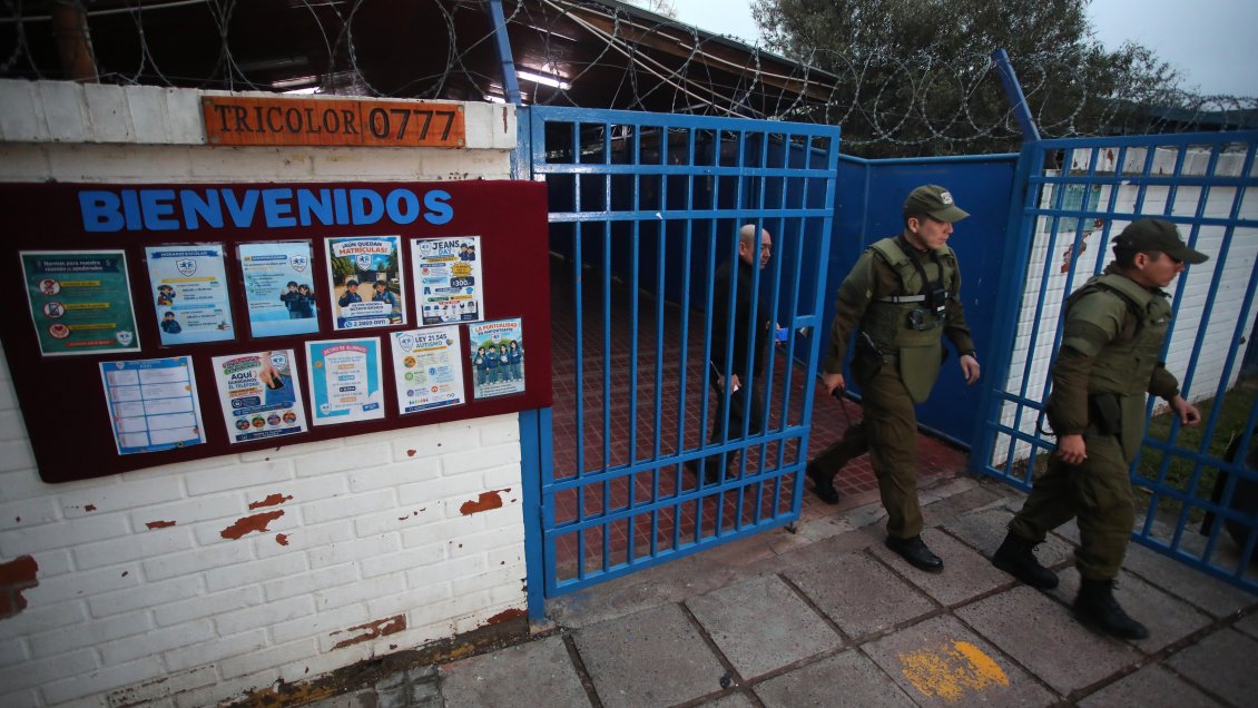 Arrau por niña apuñalada en colegio: No es una tema de educación; es de seguridad