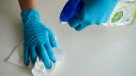 Mascarilla, cloro y guantes: Los dispositivos médicos 