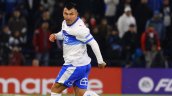 Gary Medel celebró 39 años y recibió homenajes de la UC y La Roja