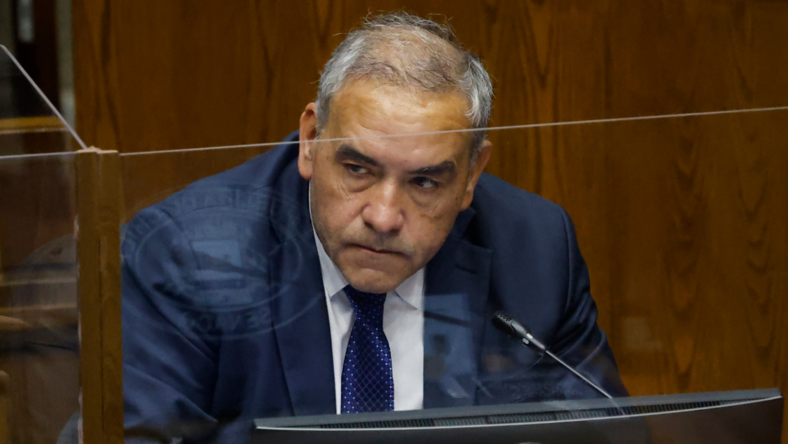 Fidel Espinoza es llevado al Tribunal Supremo del PS por presunto episodio de VIF