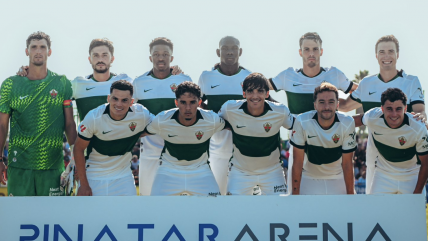   Elche tuvo a Cepeda como titular en goleada a Toulouse que cerró su pretemporada 