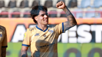 Alan Medina fue la figura de Everton en el triunfo sobre Huachipato en Talcahuano