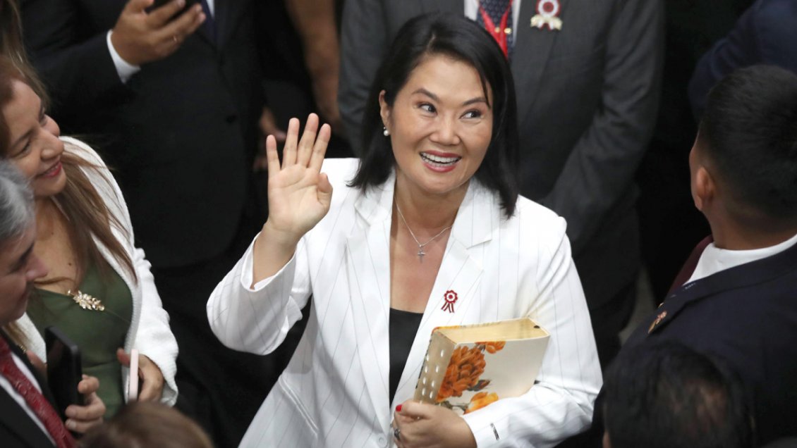 Fujimori inicia su gobierno en Perú con 60% de aprobación ciudadana, según encuesta