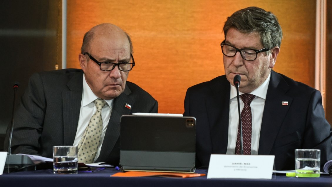 Fallo del TC: Ministros del área económica expresaron satisfacción moderada