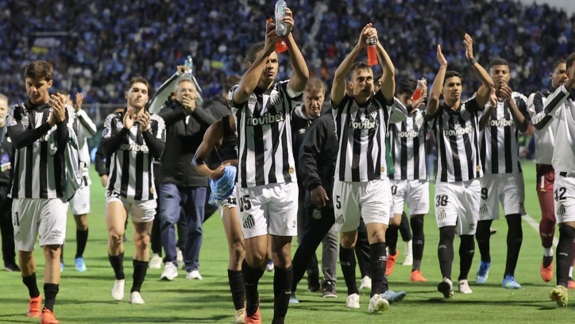 Santos avanzó a cuartos en la Sudamericana tras empate con Macará