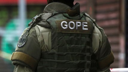 Carabineros se desplegó en la UDP y la Usach por presuntas amenazas de bomba