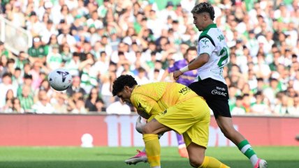   Lucas Cepeda aportó una asistencia en caída de Elche marcada por los errores de Dituro 