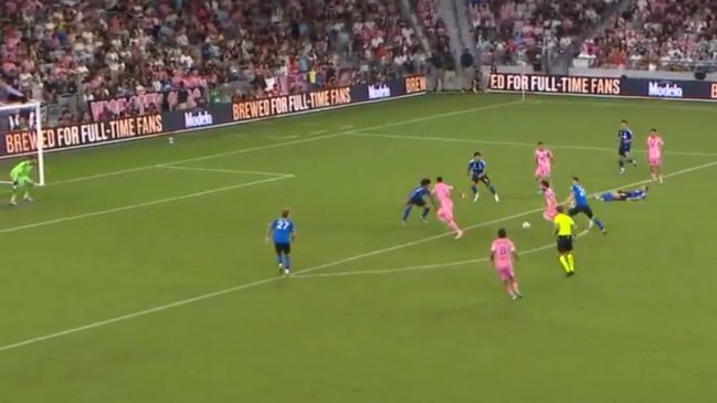   [VIDEO] Messi sacudió a CF Montreal de Alexis Sánchez con un golazo para Inter Miami 
