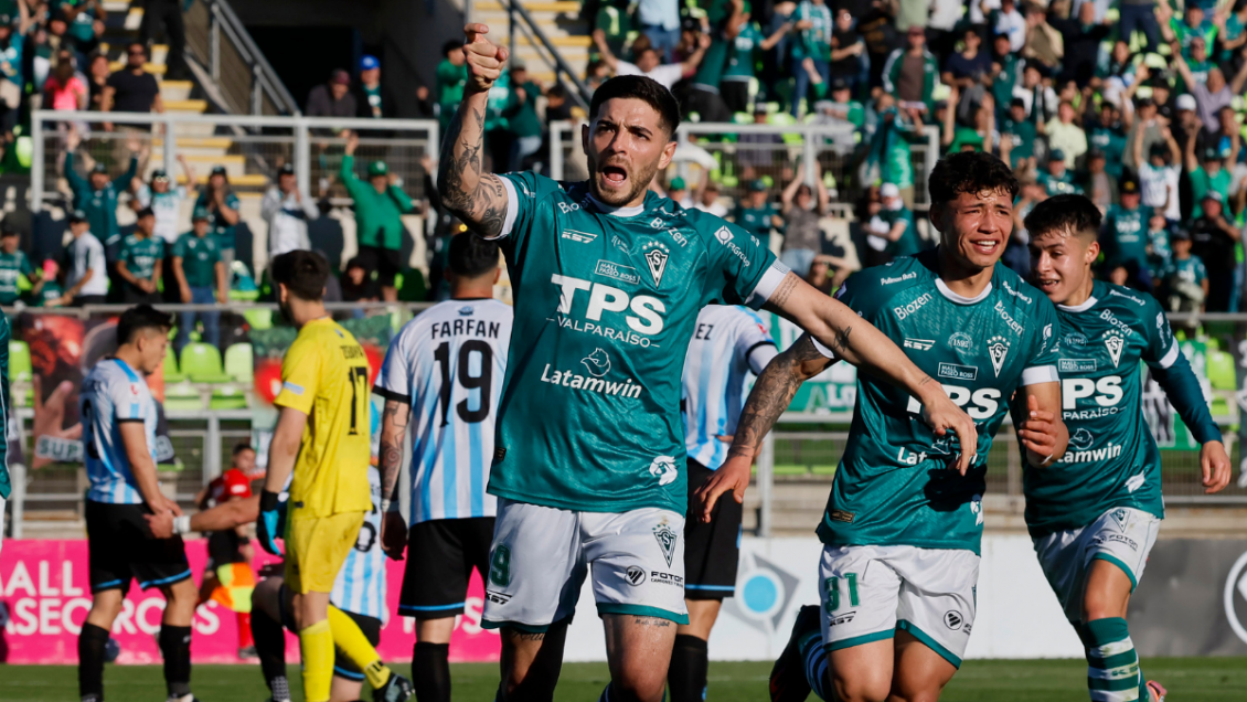 Santiago Wanderers remontó ante Magallanes y quedó como único líder en el Ascenso