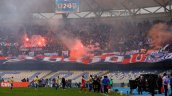 Informe arbitral consignó uso de pirotecnia de hinchas de la U en Concepción