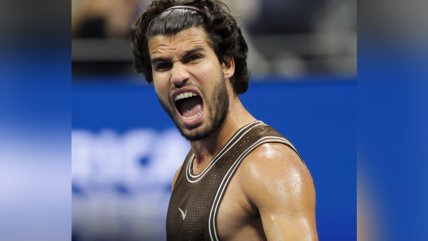   Carlos Alcaraz evitó una sorpresa de Jaime Faria y avanzó a tercera ronda en el US Open 