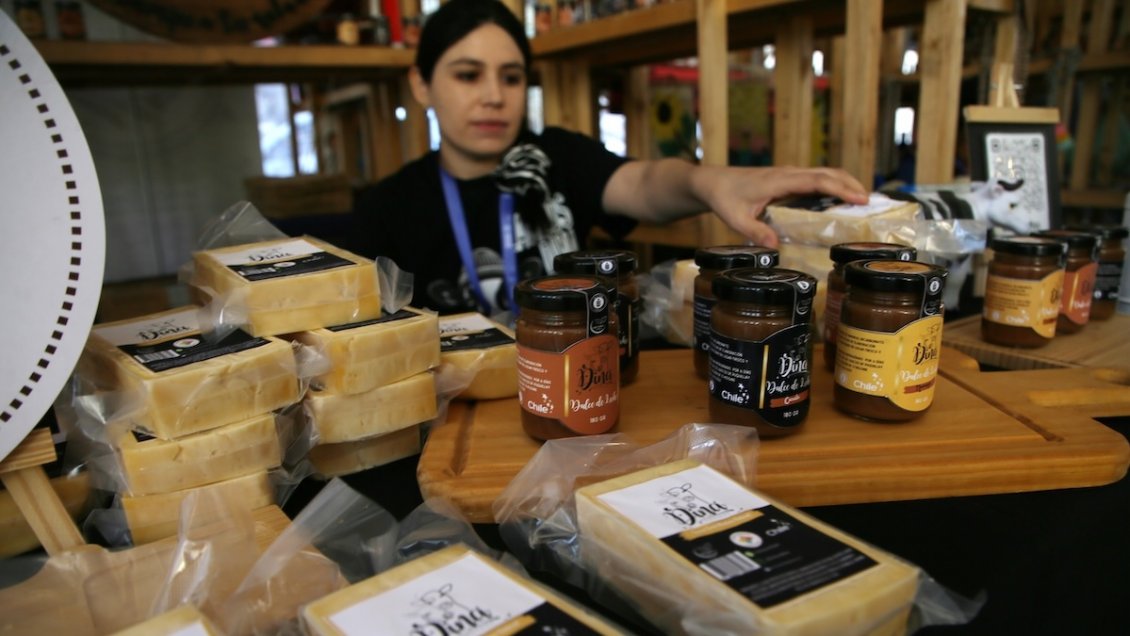 Emprendimiento femenino: Las barreras que impulsan a las chilenas a iniciar negocios propios