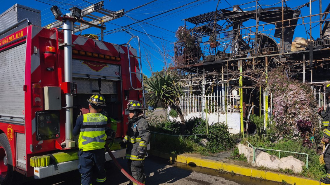 Adulta mayor postrada falleció durante incendio en Viña del Mar