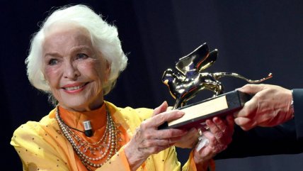   Ellen Burstyn, una legendaria y conmovida 