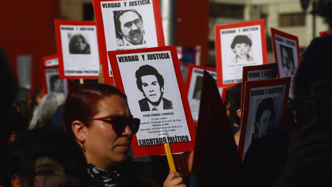Con críticas a Kast por no hacerlo, oposición prepara su conmemoración del 11 de septiembre