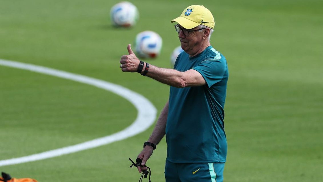 Ancelotti sorprendió con ocho debutantes en la primera nómina de Brasil tras el Mundial