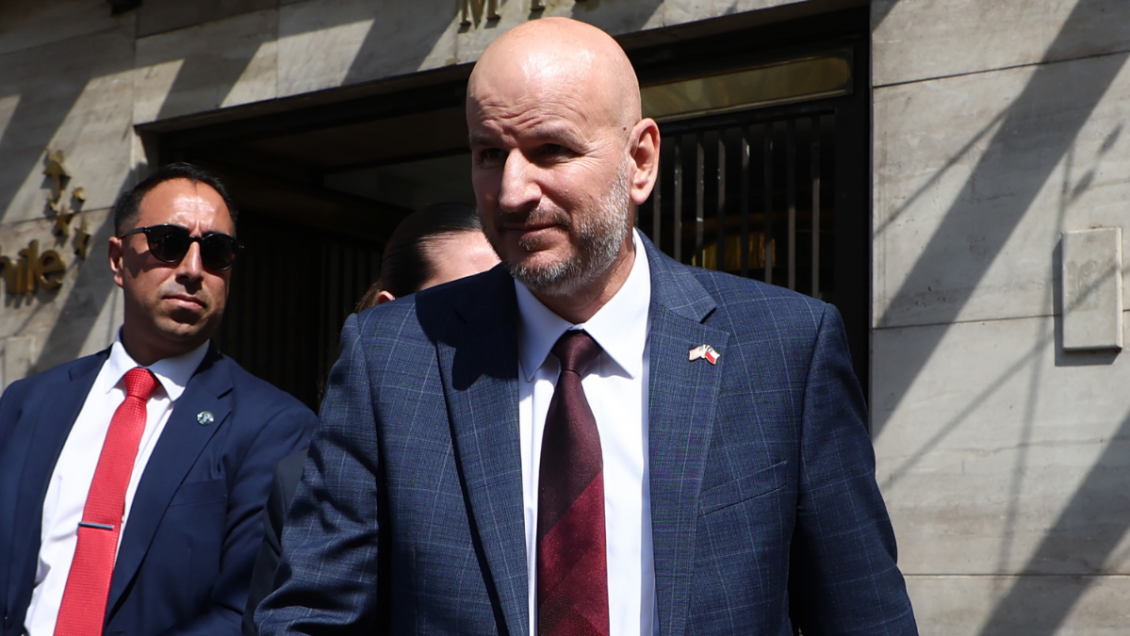Embajador aclaró que su tesis sobre el 18-O fue un 