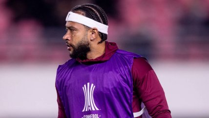   Estudiantes denunció a Memphis Depay a la Conmebol por gesto contra sus hinchas 