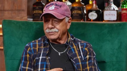   Carlos Caszely generó risas con 