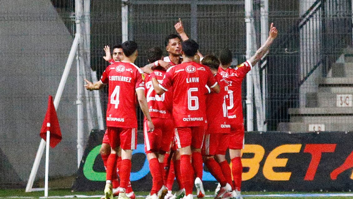 Unión La Calera venció a Limache y sumó puntos de oro en la lucha por la permanencia