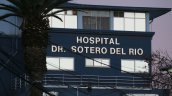 Crisis en la salud de la RM: urgencias vitales esperaron hasta 73 horas