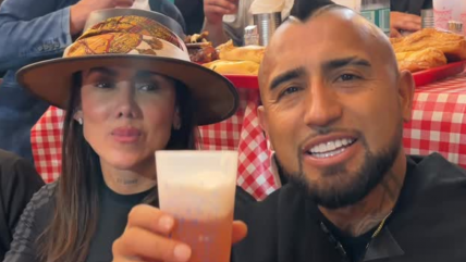   [VIDEO] Arturo Vidal bromeó con su 