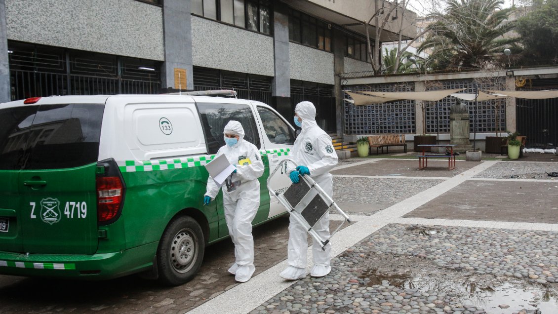 Instituto Nacional: Santiago se querelló por pago de 70 mil a menores para lanzar bombas molotov