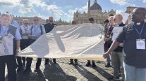 Sacerdotes marcharon en el Vaticano contra el 