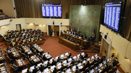 Sala Cuna Universal: Diputados cuestionan financiamiento y apuro del Gobierno