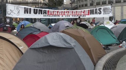 Protesta por la vivienda en España cumple su segunda noche de acampada en Madrid