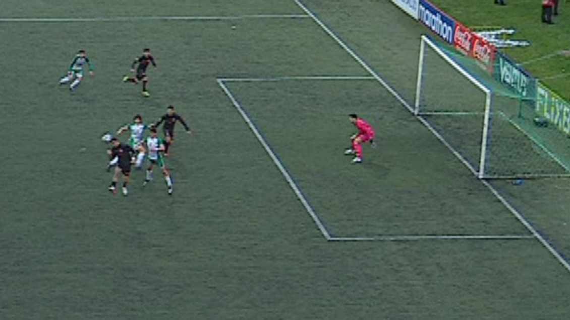 [VIDEO] Colo Colo lamentó gol anulado a Marchant por posición de adelanto ante Puerto Montt