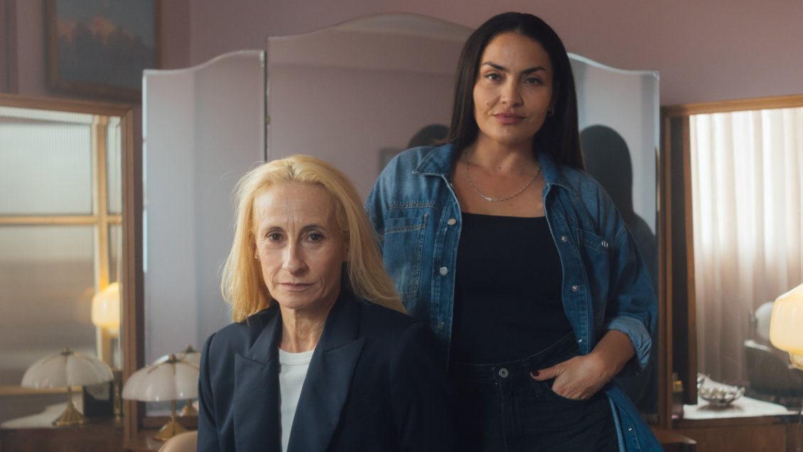 Amparo Noguera estrena cambio de look en su nueva serie 