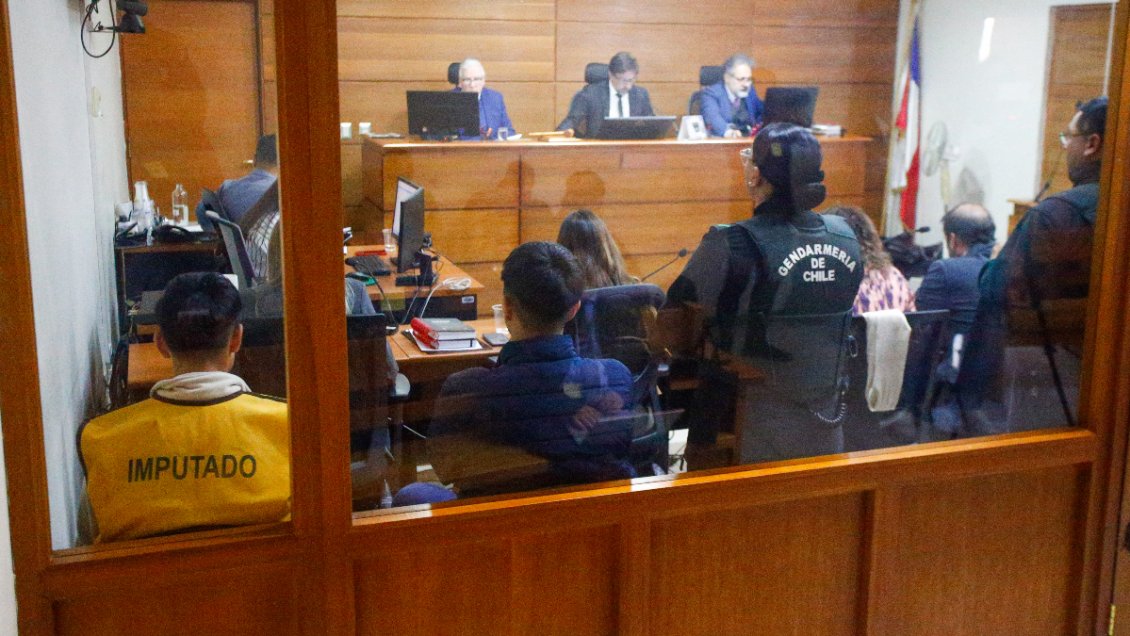 Fiscalía pide penas de más de 90 años para imputados por robo en banco de Valparaíso