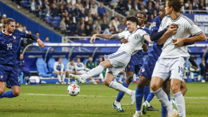   Bastoni y las atajadas Donnarumma evitaron la caída de Italia tras el golazo de Olise para Francia 