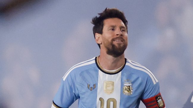   [VIDEO] Amistoso de Argentina y Benín se detuvo a los 10 minutos para aplaudir a Messi 