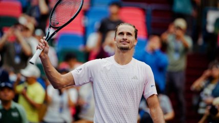   Zverev avanzó a tercera ronda del Masters de Shanghai 