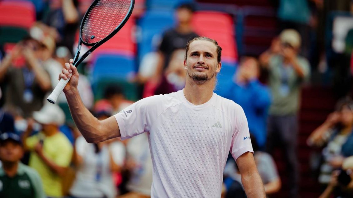 Zverev avanzó a tercera ronda del Masters de Shanghai