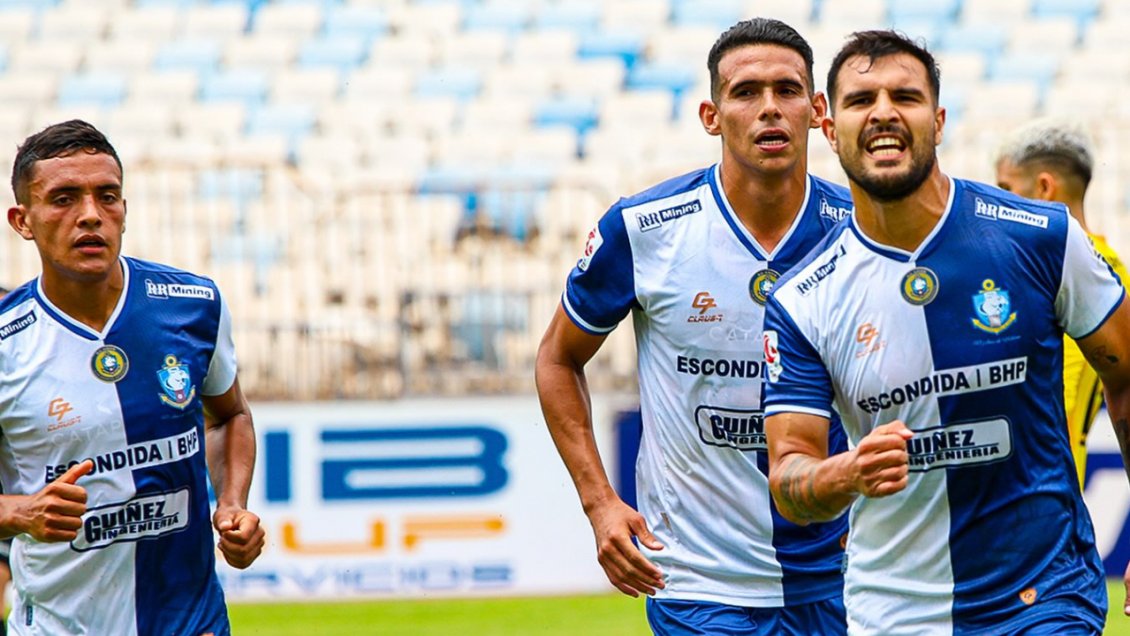 Antofagasta se ilusiona en el Ascenso tras sólido triunfo ante San Marcos de Arica